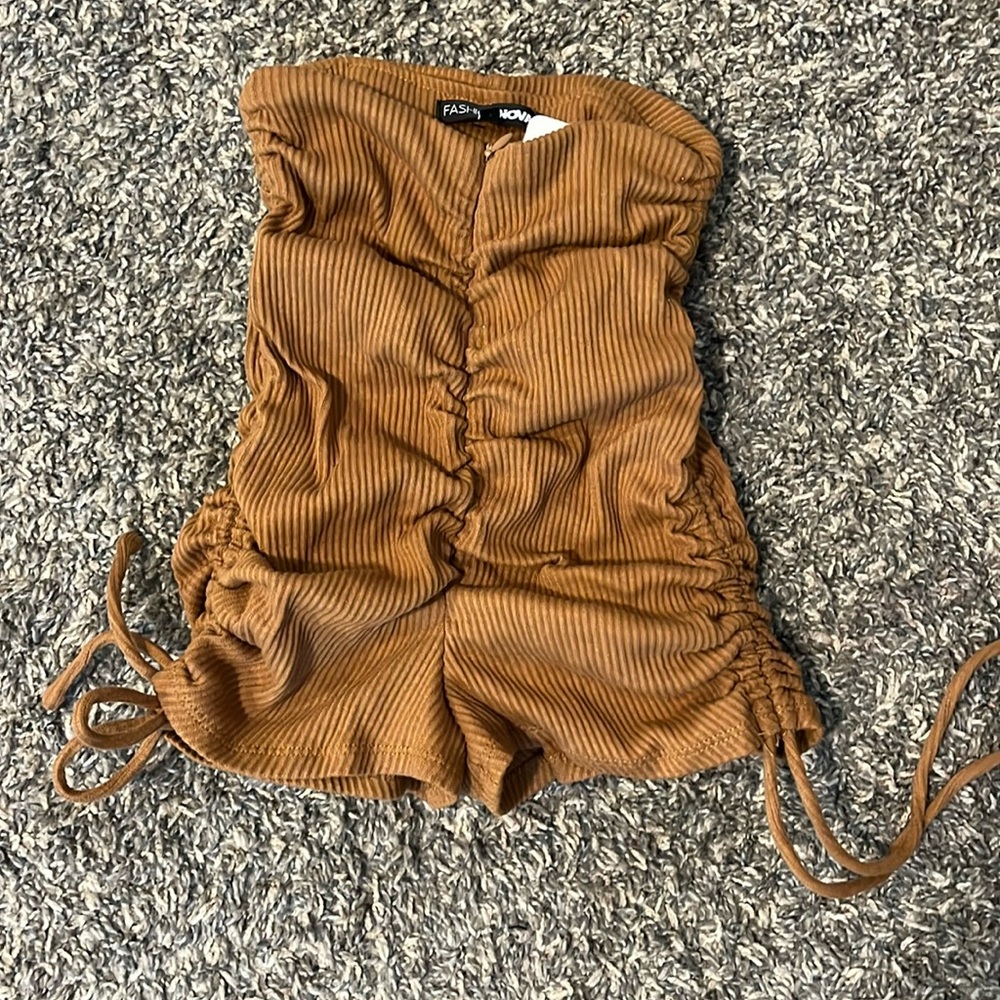 Camel color, fashionnova extra small shorts